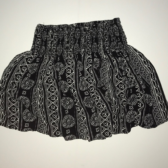 Hollister tribal print skirt - Picture 1 of 3
